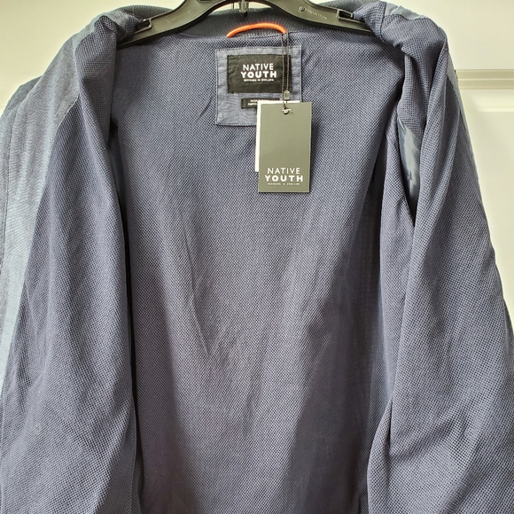 NATIVE YOUTH Jacket - Picture 3 of 6